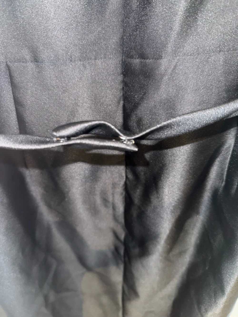 Alfred Sung Sleeveless Satin Twill Column Gown - Picture 8 of 10
